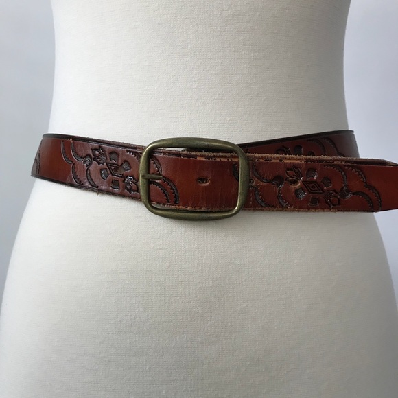 Vintage Accessories - Vintage Western Style Leather Embossed Belt